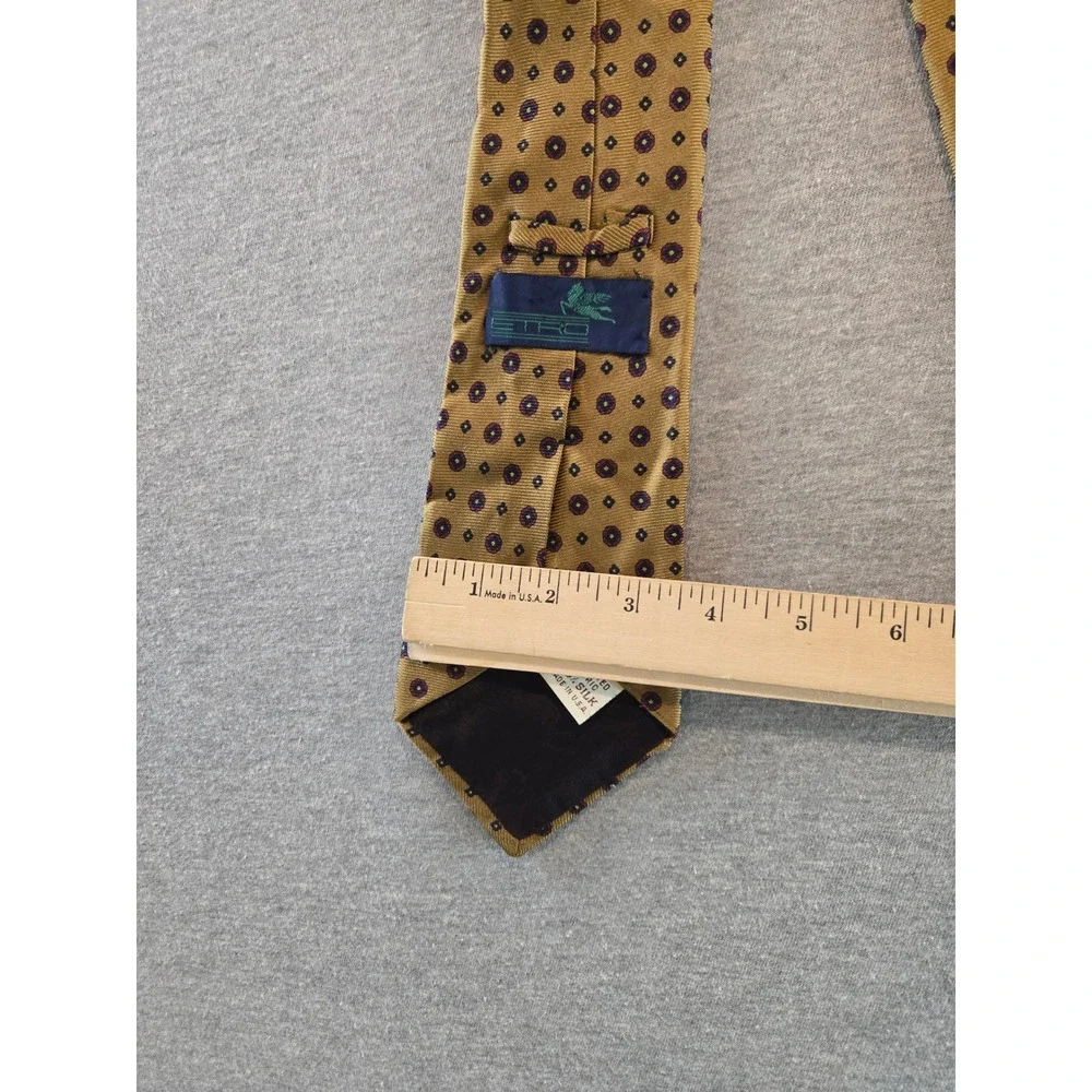 Vintage Etro Necktie Mens OS Gold 90s Medallion Geometric Silk Made in USA Tie